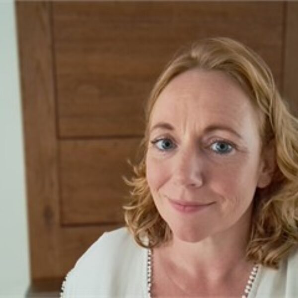 https://academie71.nl/wp-content/uploads/2025/06/foto-Leonie-Hurenkamp-600x600.jpg
