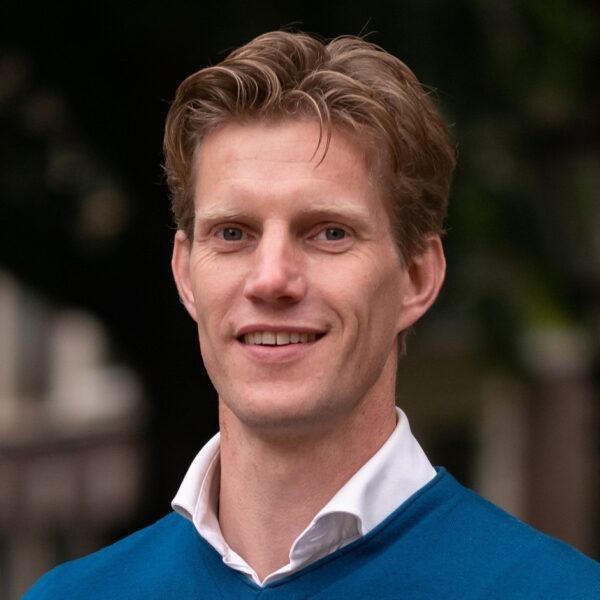 https://academie71.nl/wp-content/uploads/2026/02/Profielfoto-Mark-600x600.jpg