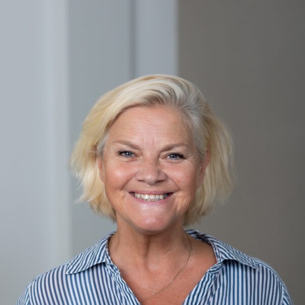 https://academie71.nl/wp-content/uploads/2026/03/Foto_R6_0858-Nicole-van-der-Linden-Barbra-Verbij-600x600.jpg
